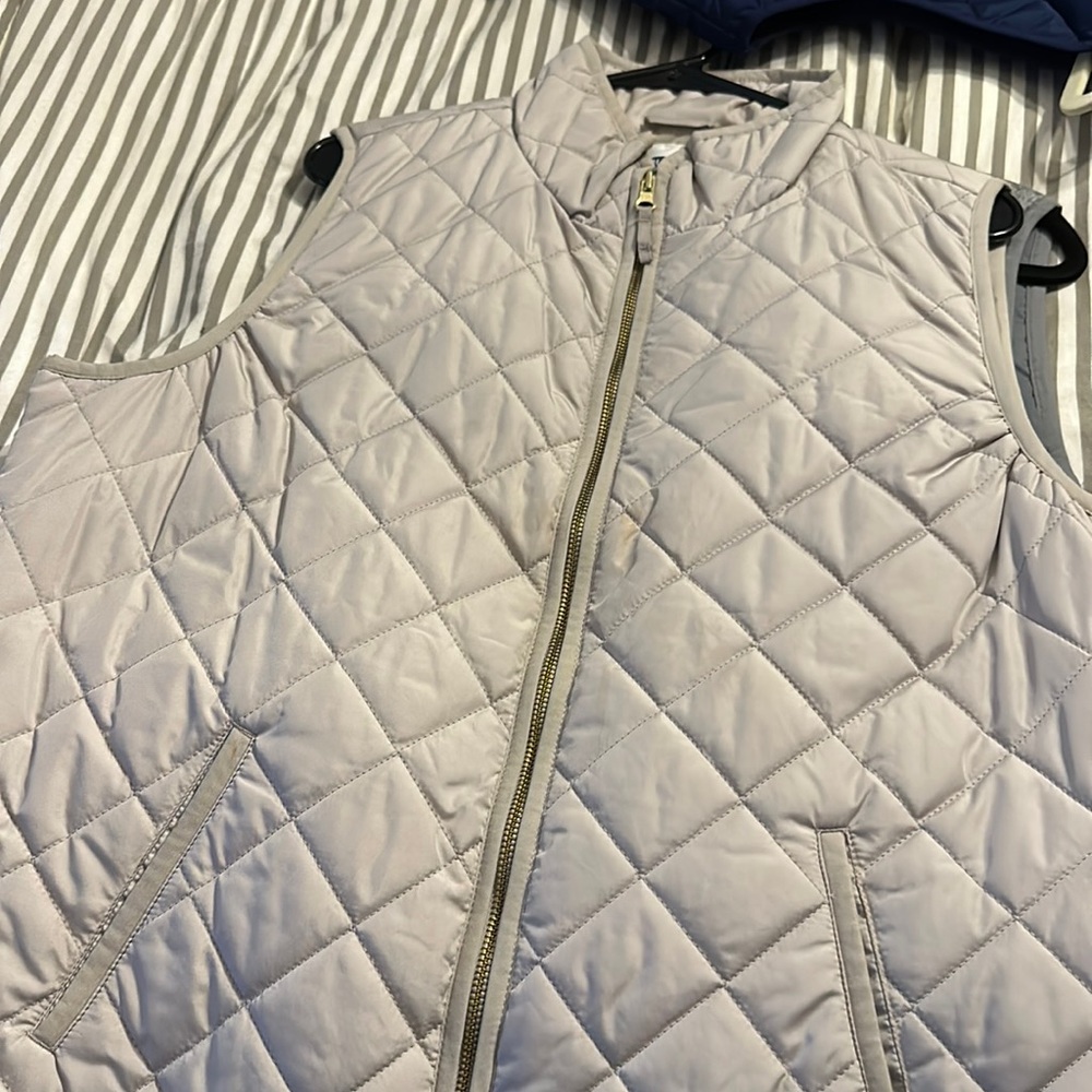 Old navy vest
